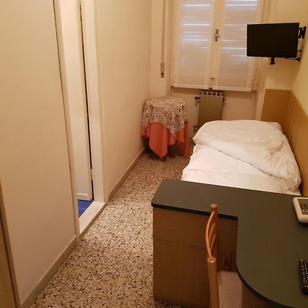 Hotel San Faustino Torri Del Benaco Luaran gambar