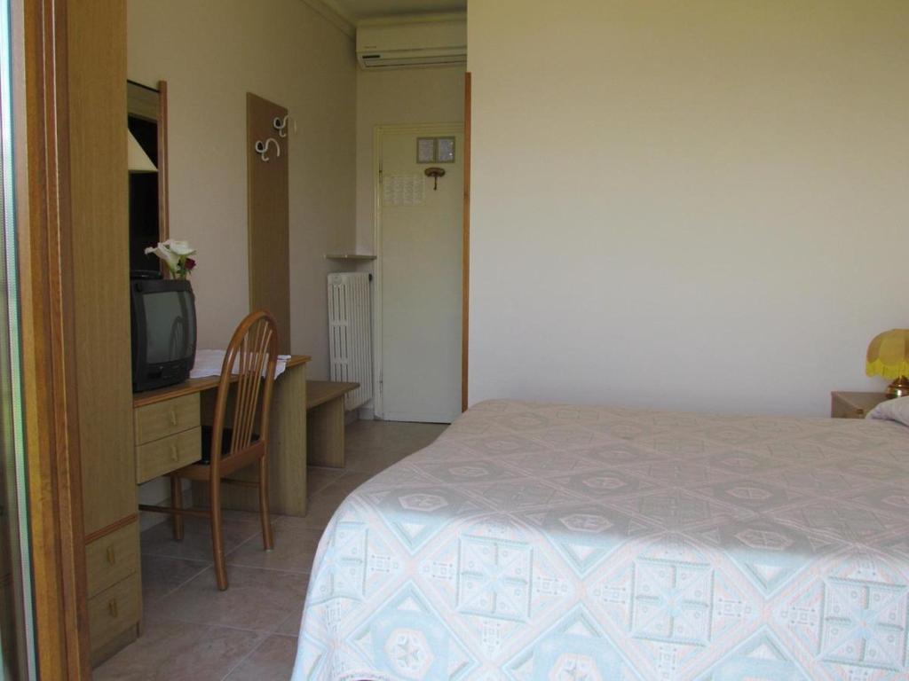 Hotel San Faustino Torri Del Benaco Bilik gambar