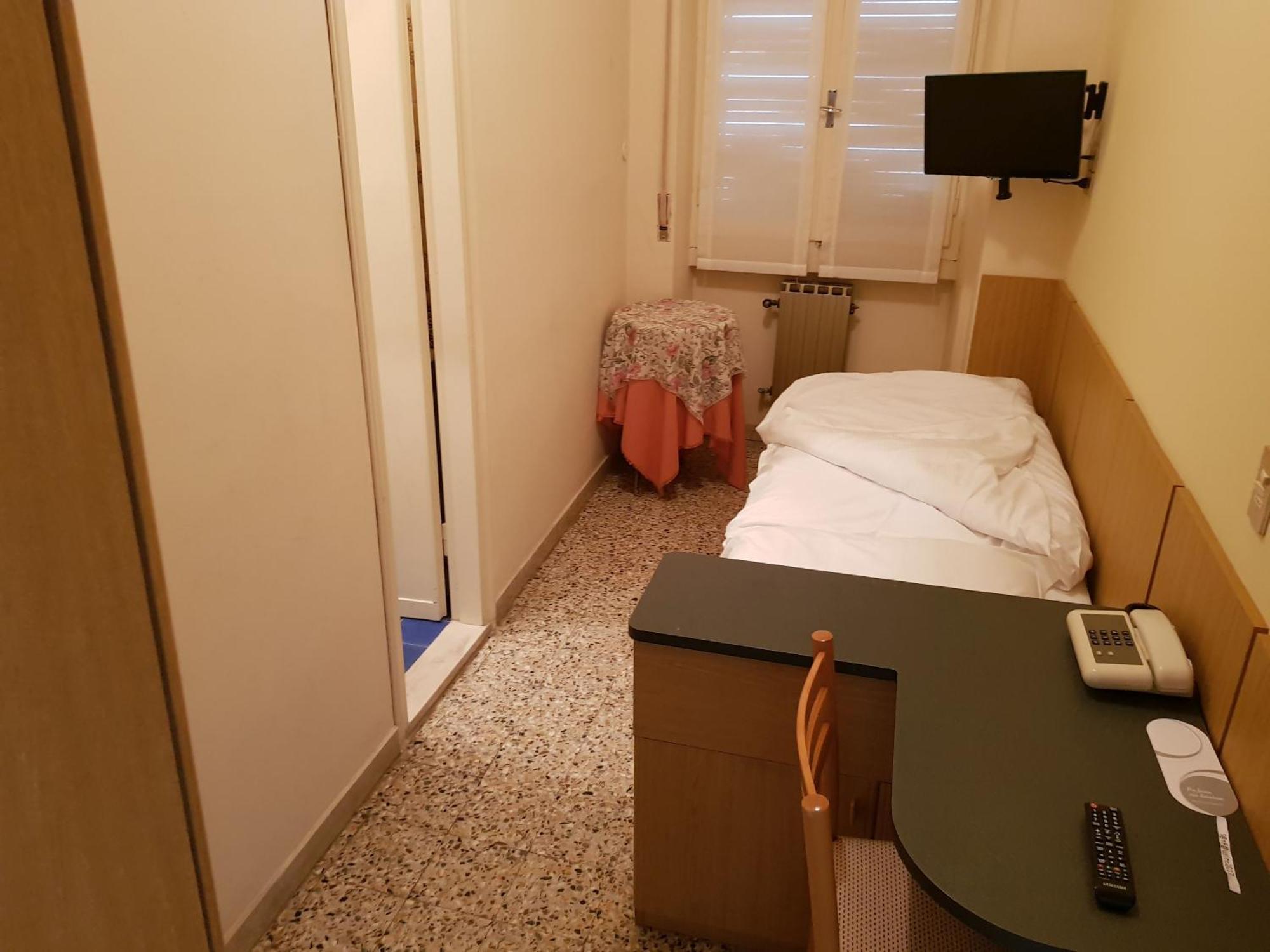 Hotel San Faustino Torri Del Benaco Luaran gambar